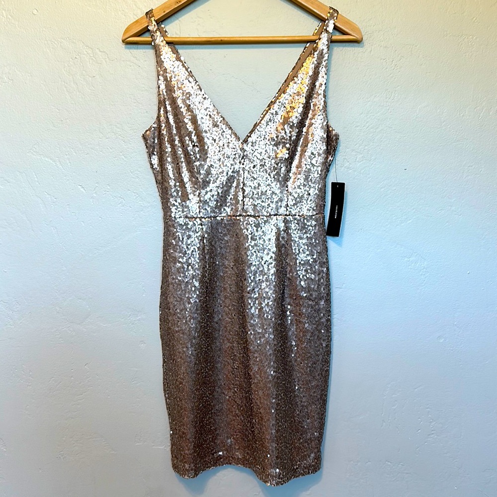 Lulus NWT rose gold/bronze sexy sequin cocktail/ party dress